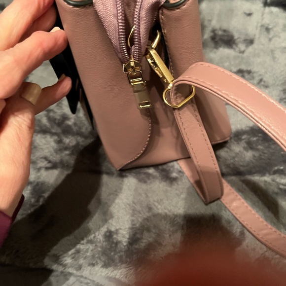 Mauve Floral Satchel Handbag - Picture 6 of 6